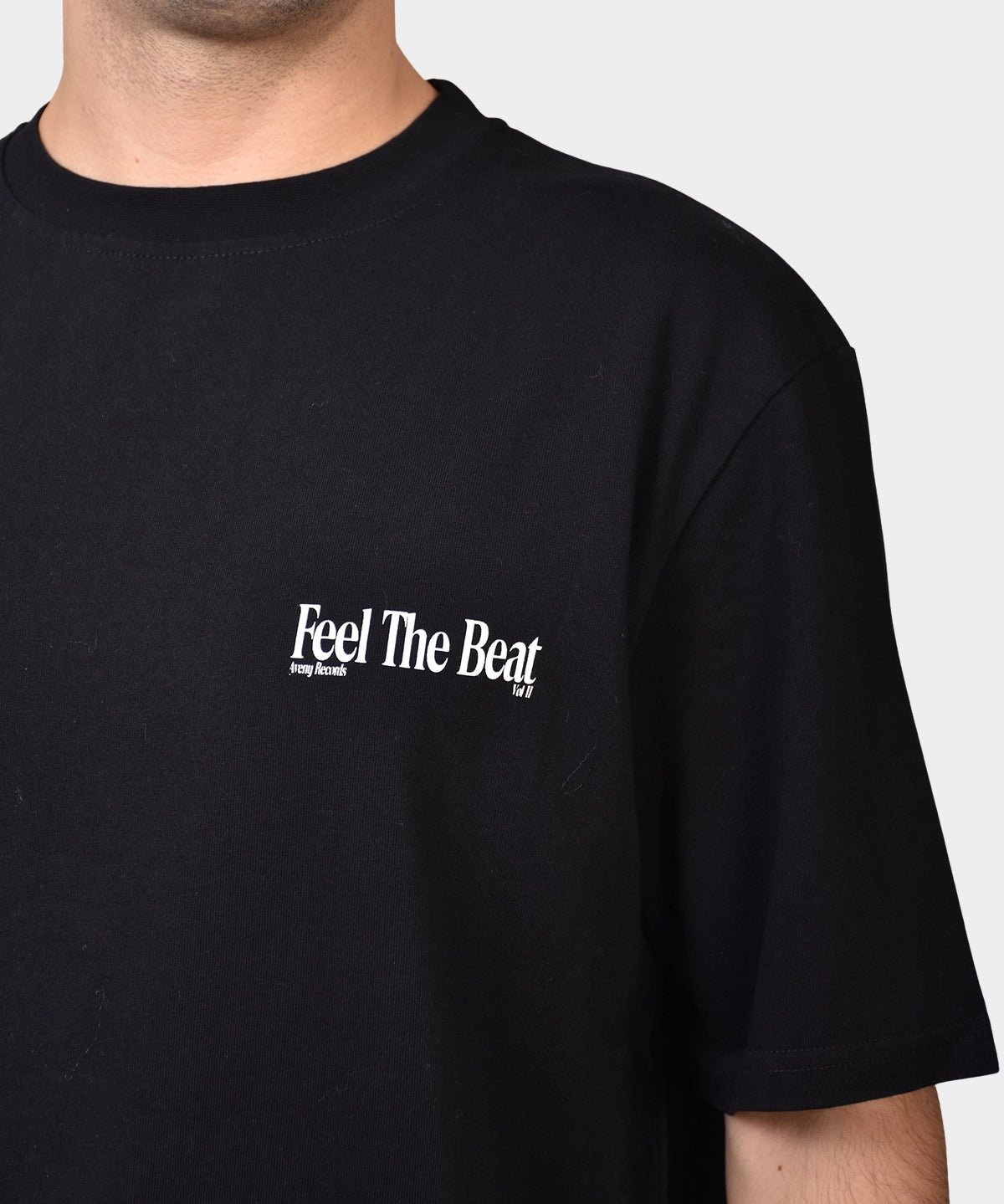Berkley Tee Feel The Beat Chest - Black - Hugo Sthlm