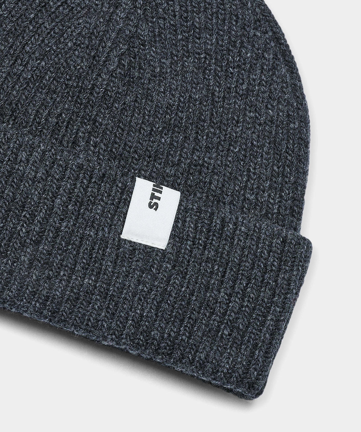 Beanie 02 Merino - Dark Grey - Hugo Sthlm