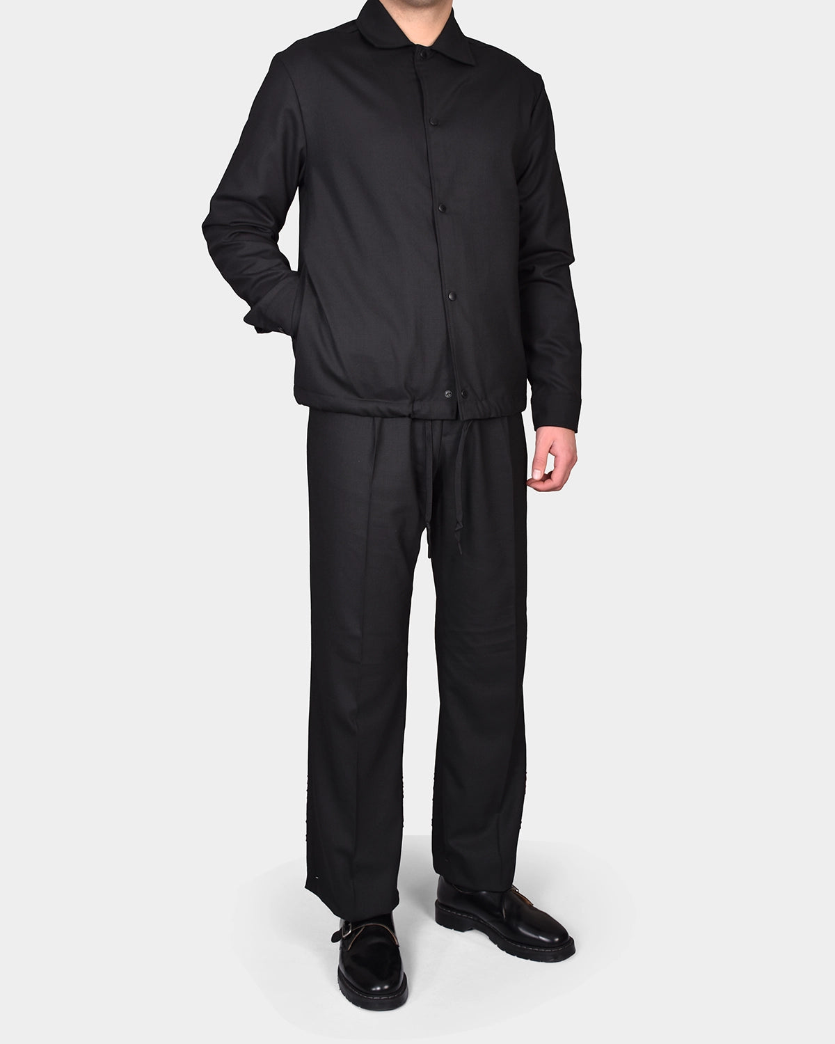 Haij Pleated Twill Pants - Black - Hugo Sthlm