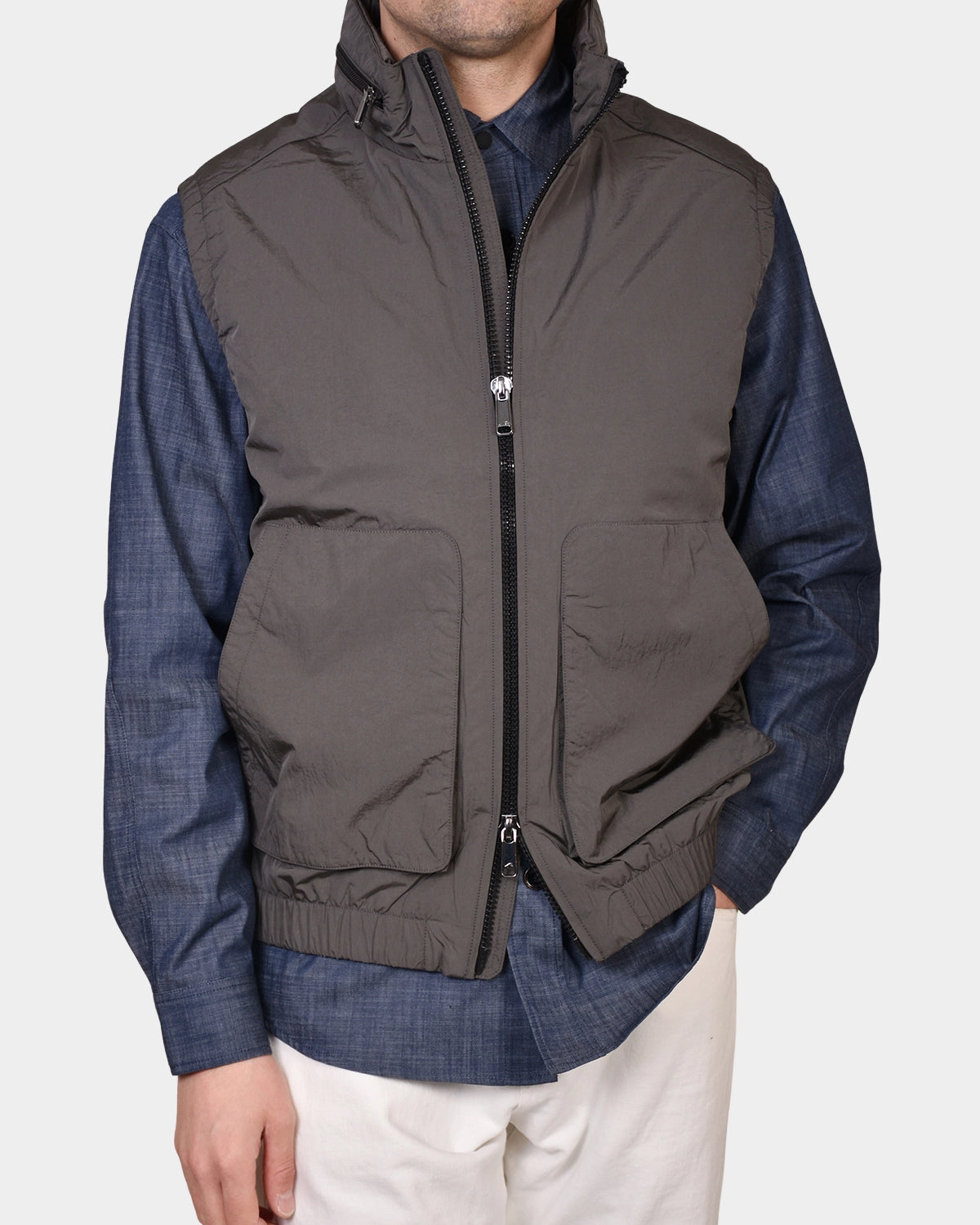 Hampstead Vest - Graphite - Hugo Sthlm