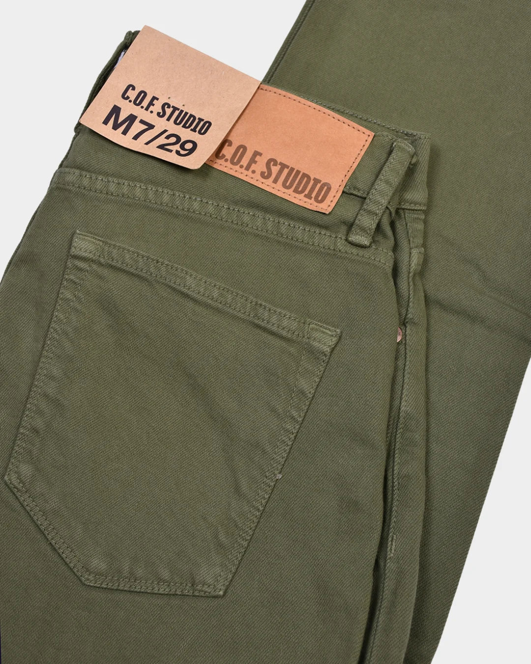 M7 TAPERED COMFORT ORGANIC - Green - Hugo Sthlm