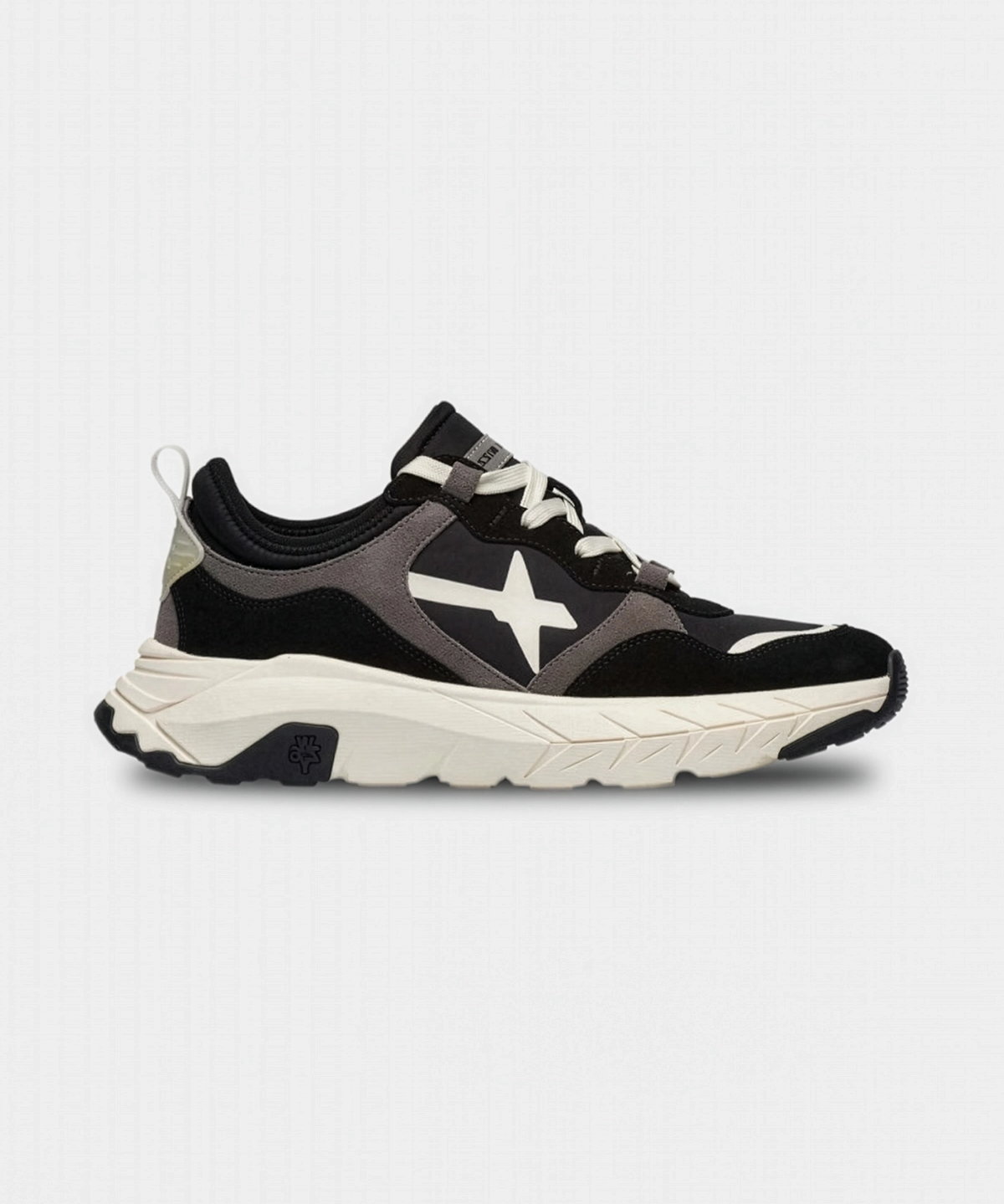 Next M - Black Anthracite - Hugo Sthlm