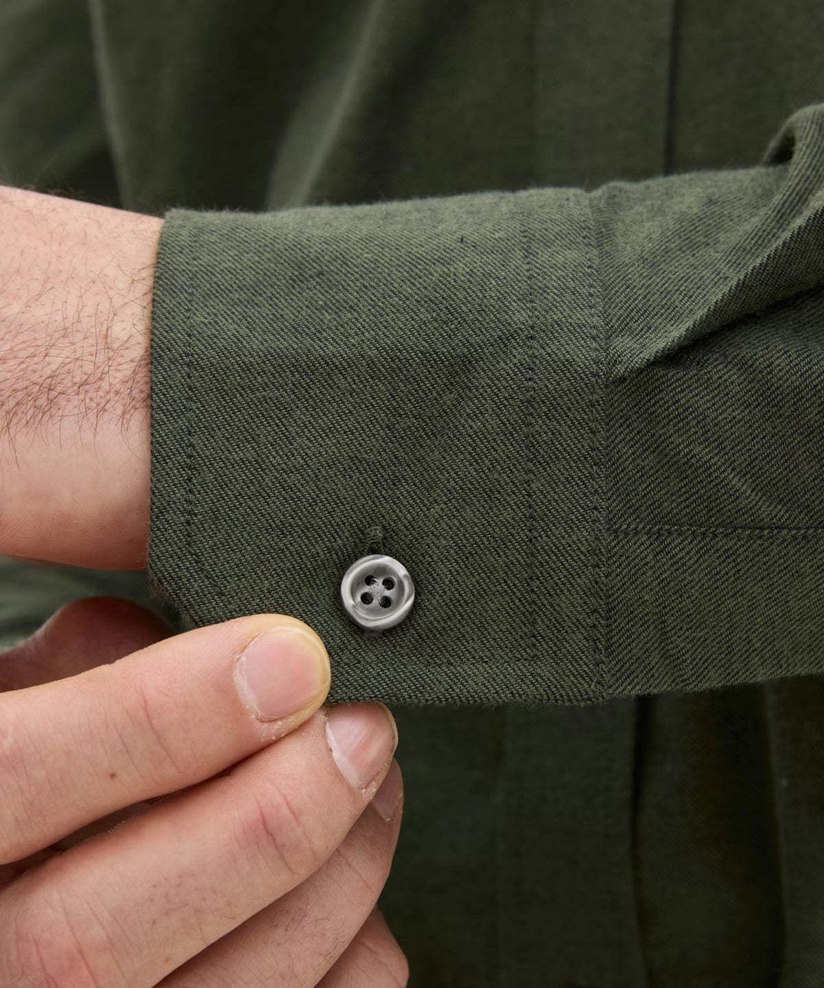 Reg Fit Cut Away Brushed Flannel - Rosciola Green - Hugo Sthlm