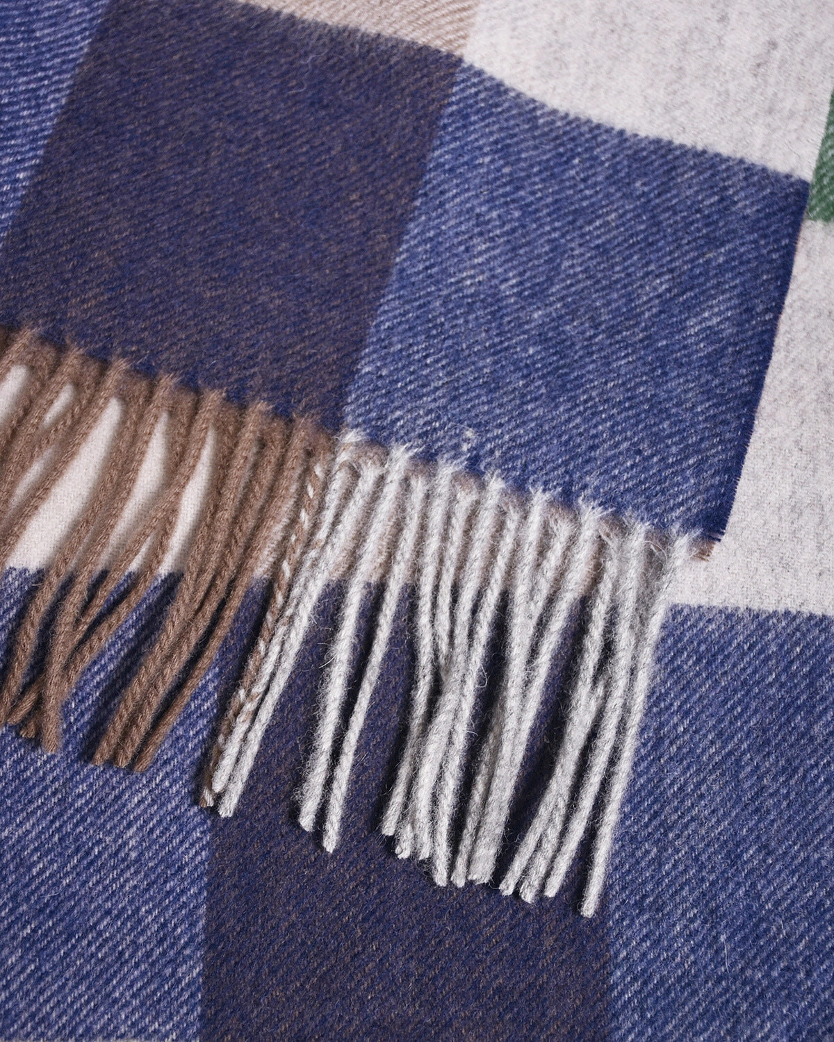 Scarf Lambswool Check - Navy - Hugo Sthlm