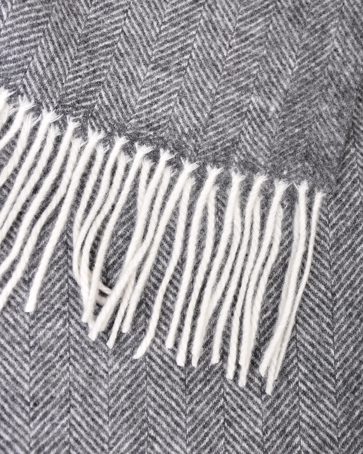 Scarf Lambswool Herringbone - Grey - Hugo Sthlm