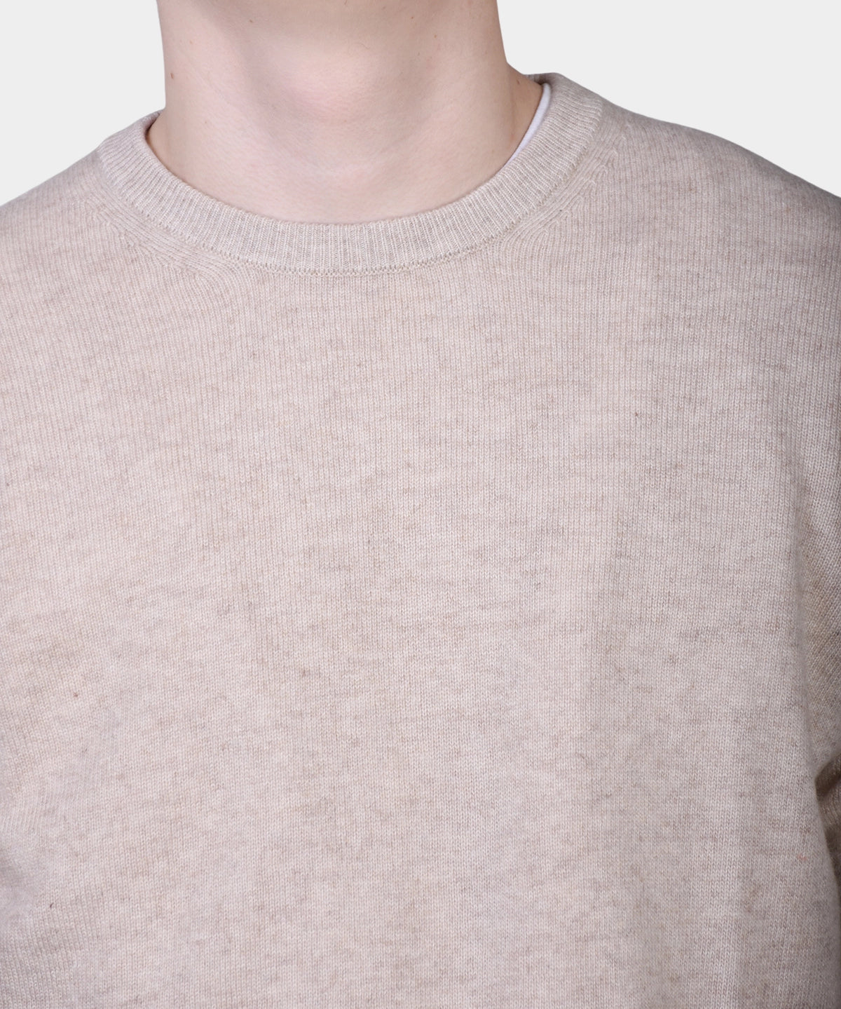Crewneck 12 GG Lambswool - Sand - Hugo Sthlm