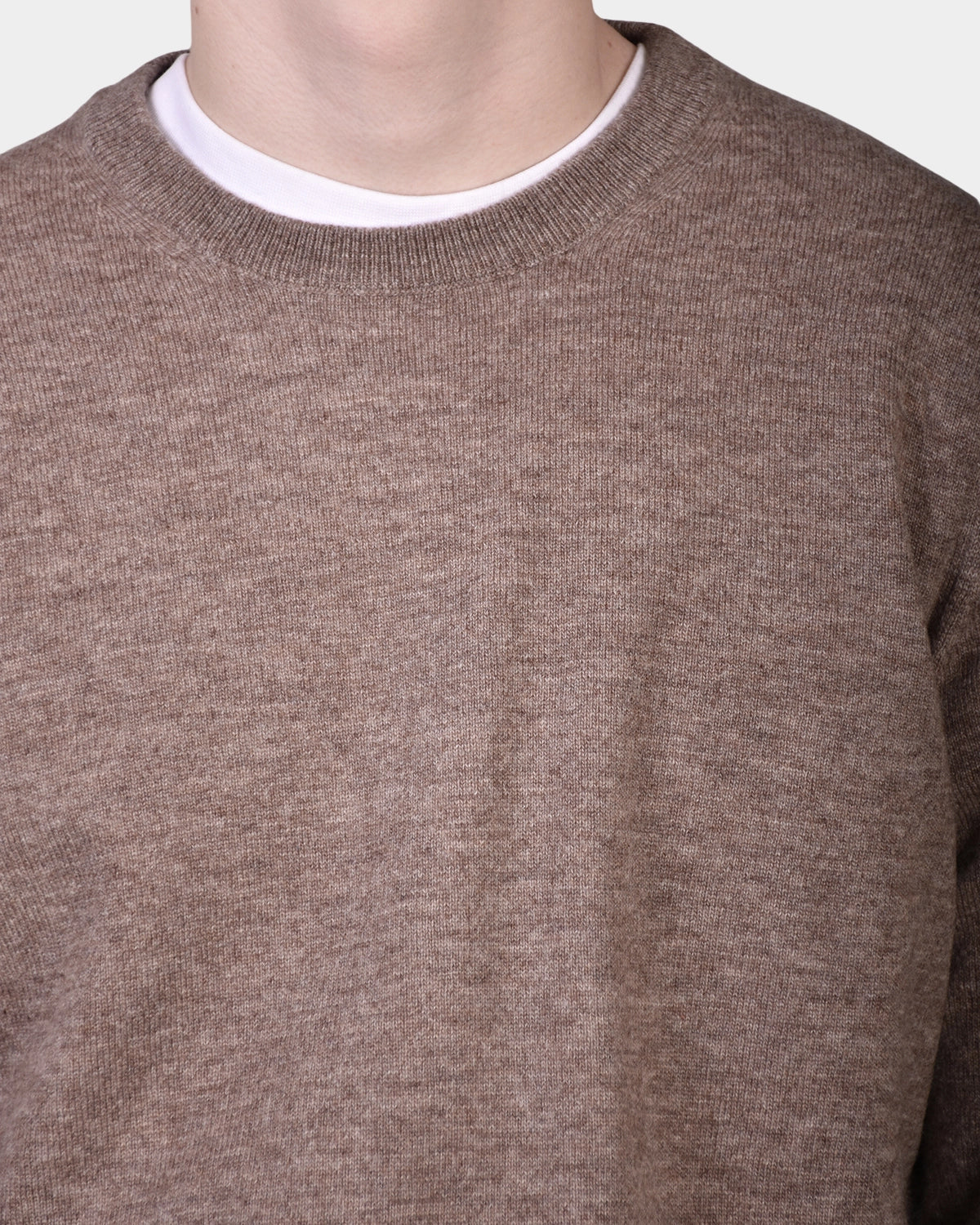 Crewneck 12 GG Lambswool - Brown - Hugo Sthlm