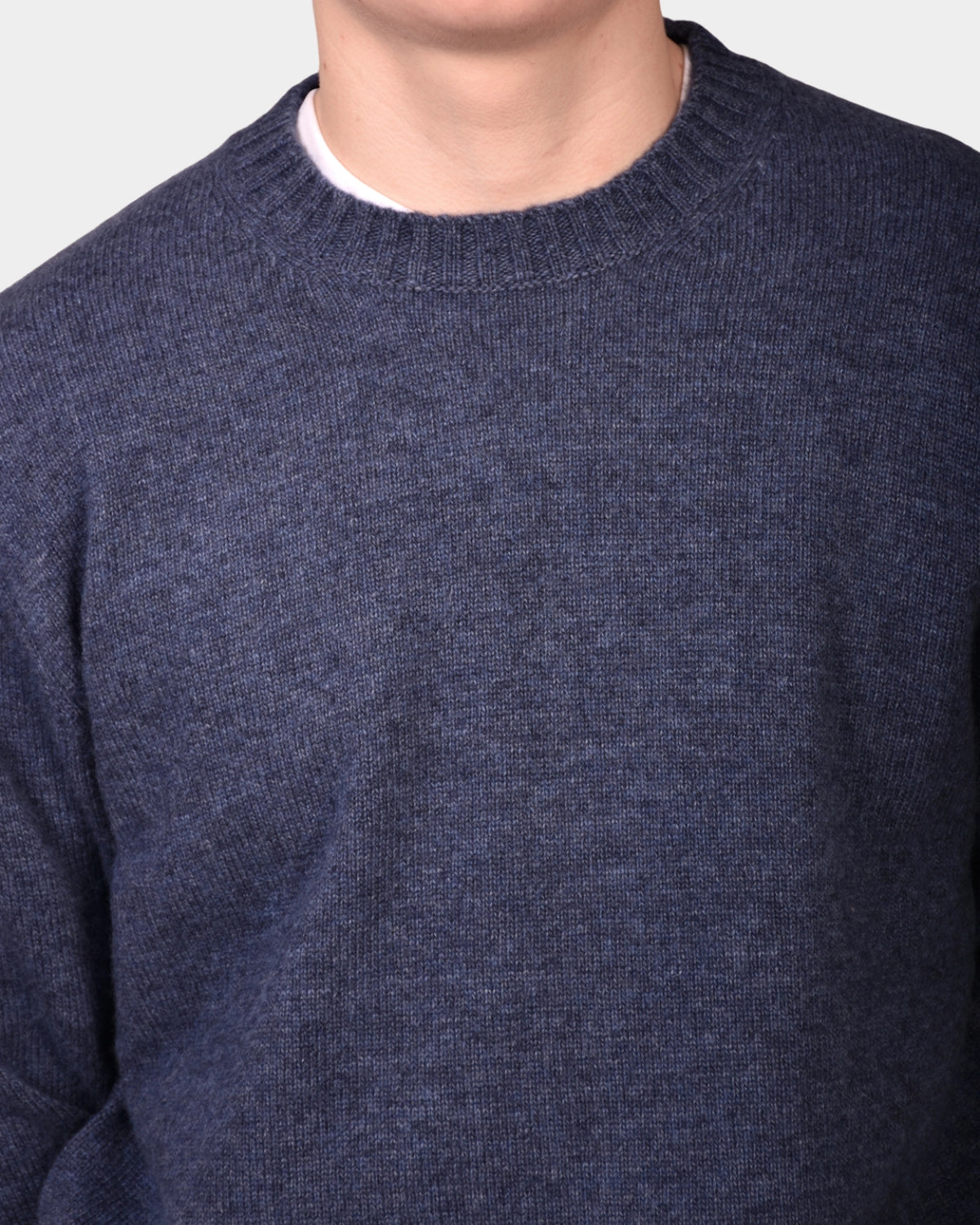 Crewneck Lambswool 7 GG - Denim - Hugo Sthlm