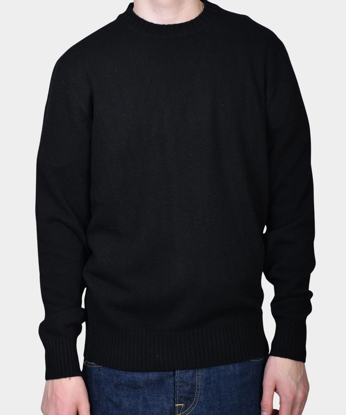 Crewneck Lambswool 7 GG - Black - Hugo Sthlm