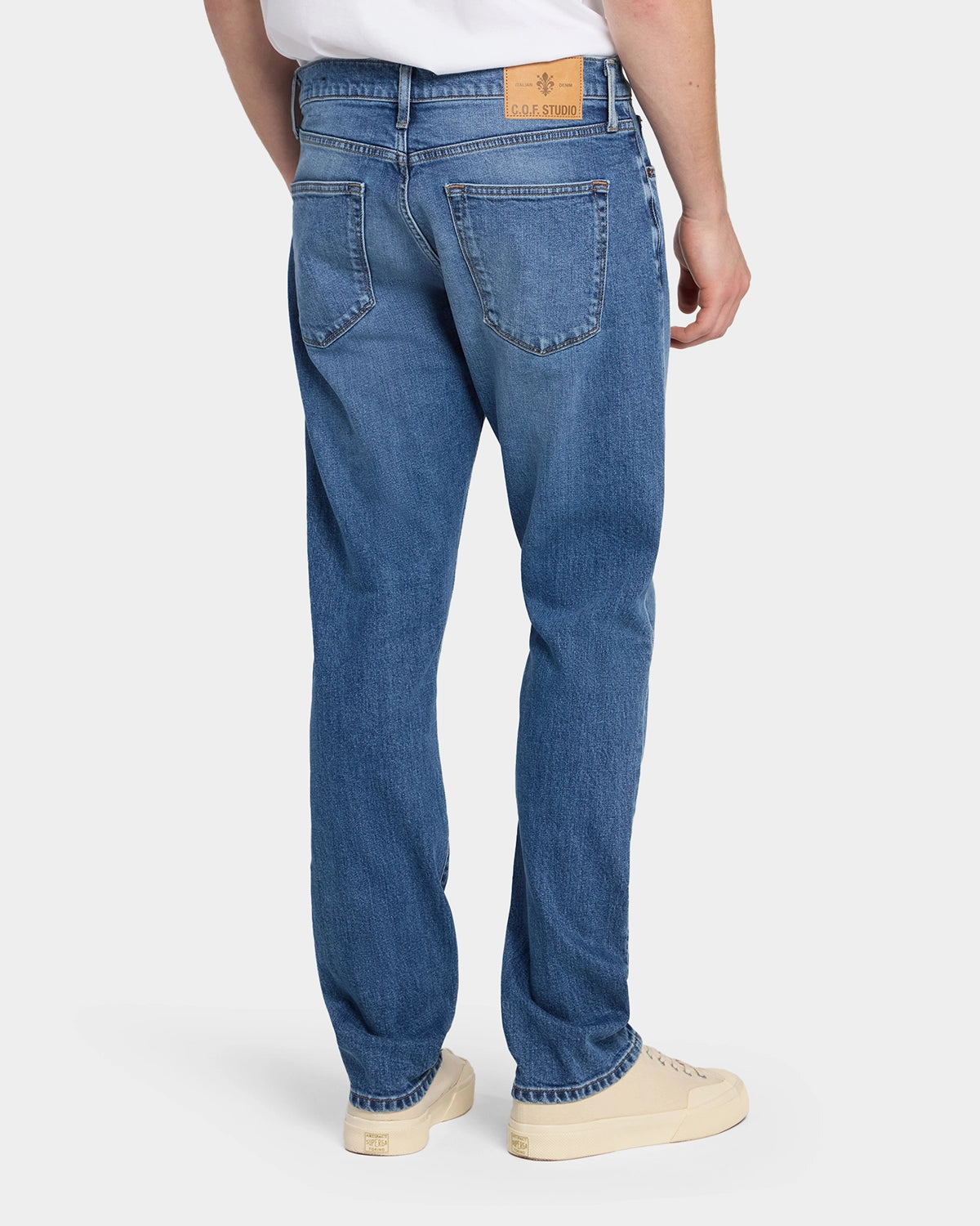M7 Tapered Comfort Organic Indigo - Washed Blue - Hugo Sthlm