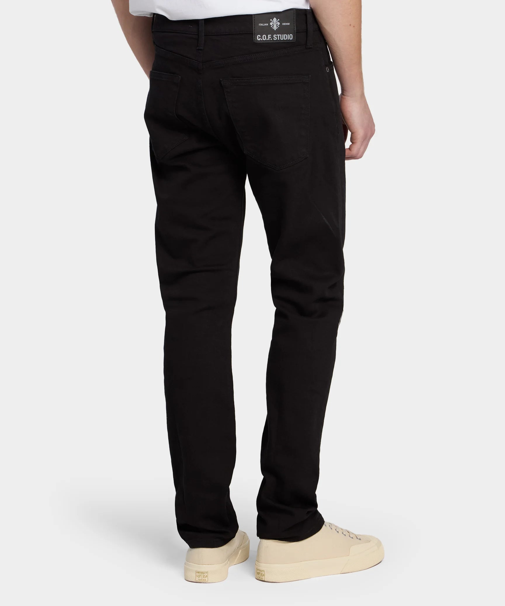 M8 Straight Comfort Organic Blk BLk - Rinsed - Hugo Sthlm