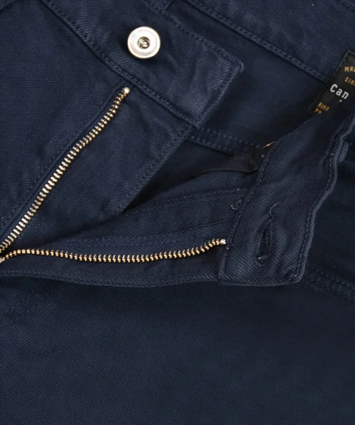 M8 Straight Fit - Dark Blue - Hugo Sthlm